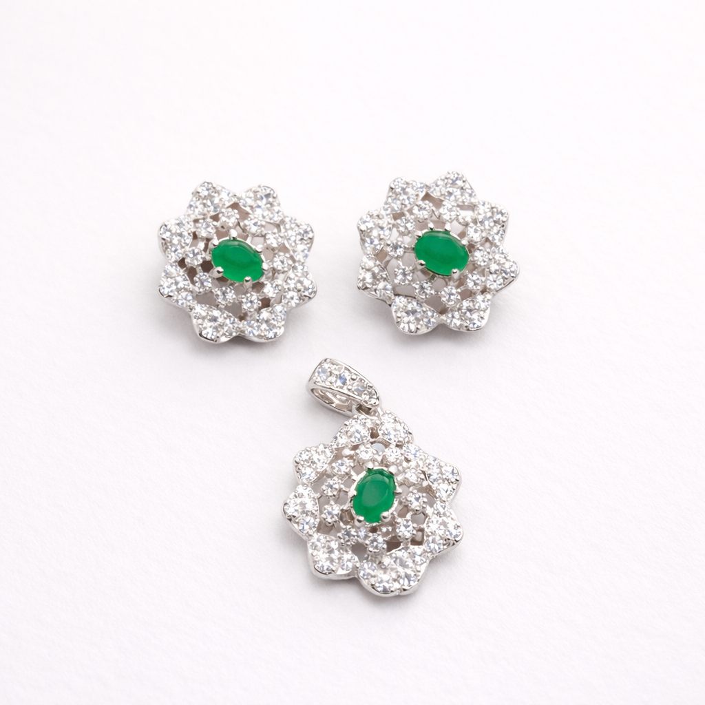 Emerald Bloom Pendant – JBB1025PD