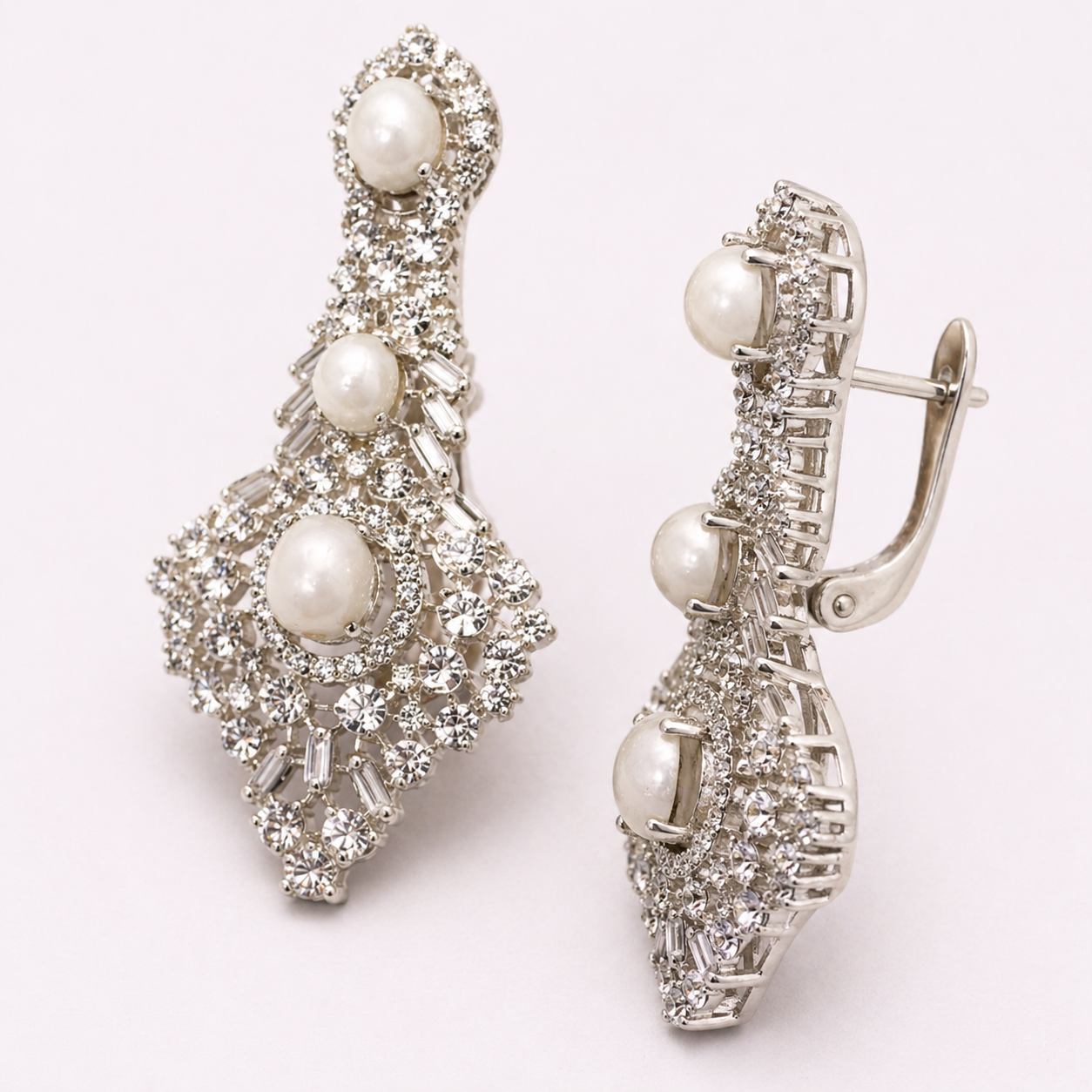 Pearl Radiance Earrings – JBB1009ER