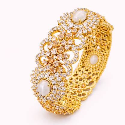 Pearl Blossom Bangle – JBB1023BG